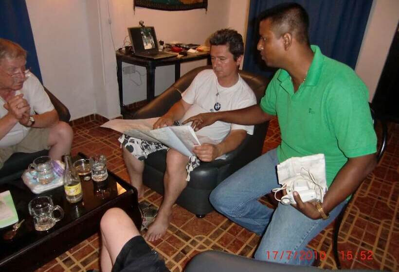 Четырехместный Номер Стандарт, Shanith Guesthouse Negombo