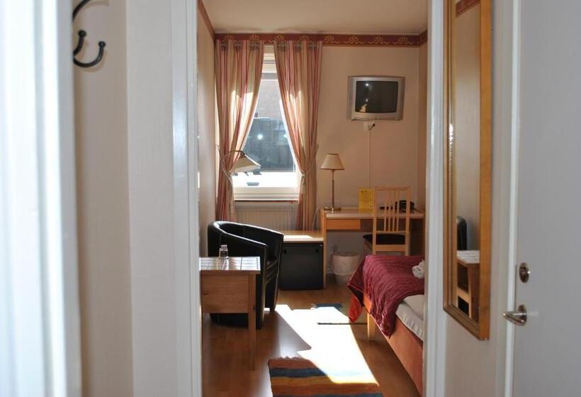 Номер Стандарт Индивидуальный, Solsta Hotell