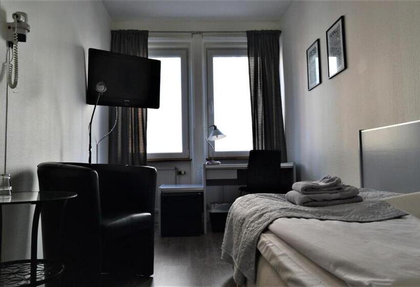 Номер Стандарт Индивидуальный, Solsta Hotell