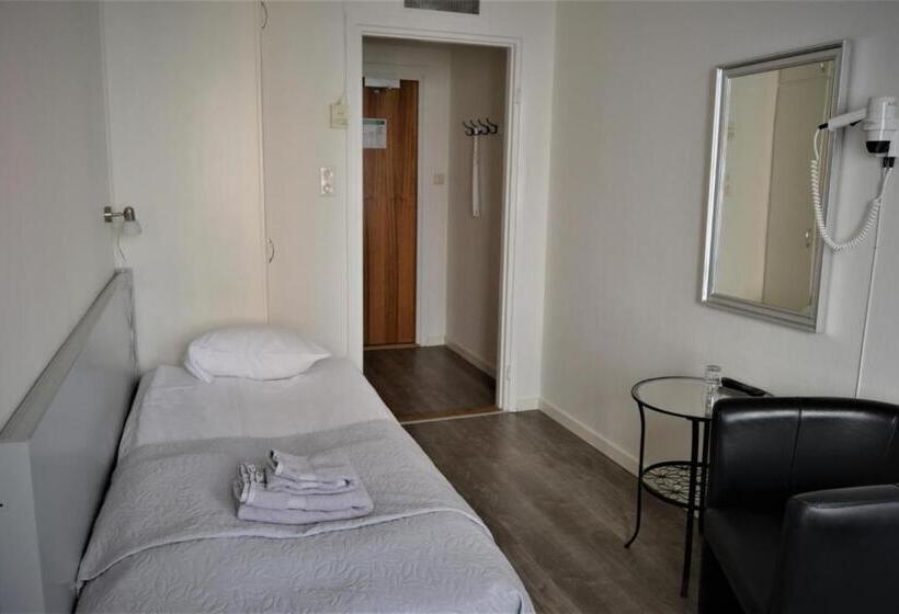 Номер Стандарт Индивидуальный, Solsta Hotell