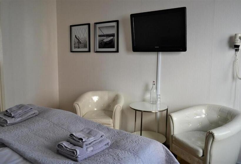 Номер Стандарт, Solsta Hotell