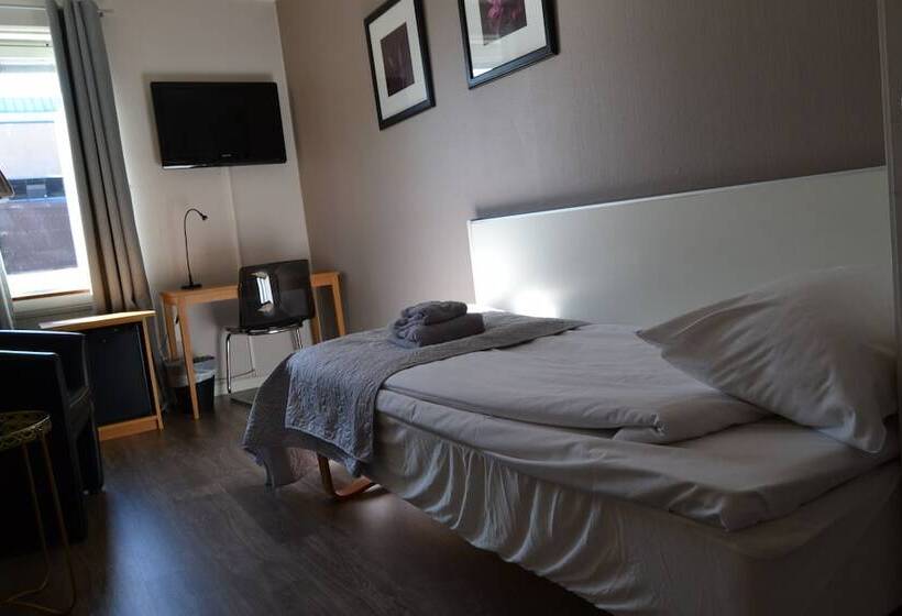 标准单人间, Solsta Hotell