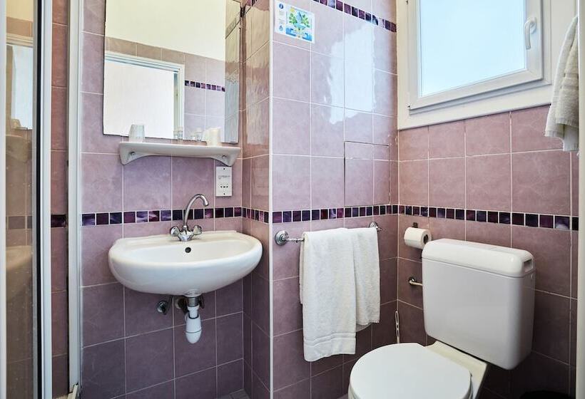 スタンダードルーム, Tiquetonne