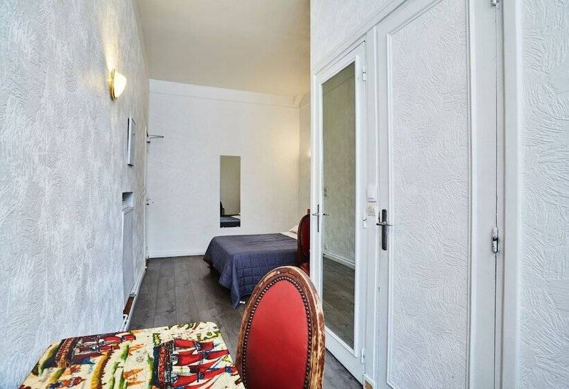 スタンダードルーム, Tiquetonne