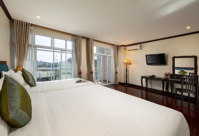 家庭间, Vientiane Golden Sun Hotel & Spa