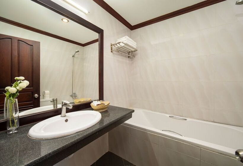 Семейный Номер, Vientiane Golden Sun Hotel & Spa