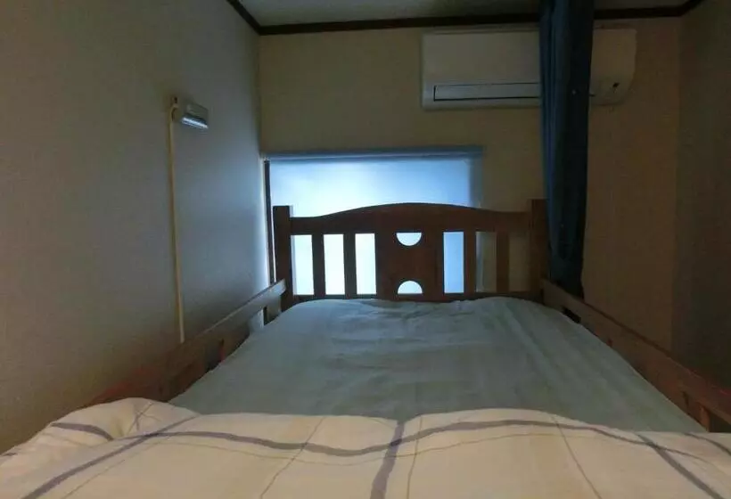 スタンダードルーム、2段ベッド共用バスルーム, Mt Fuji Hostel Michaels