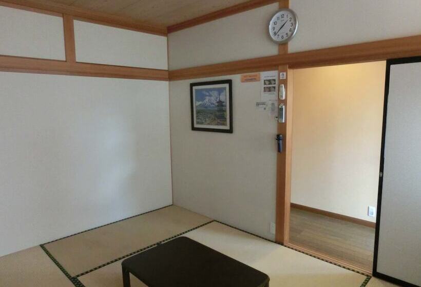 اتاق استاندارد با سرویس بهداشتی مشترک, Mt Fuji Hostel Michaels