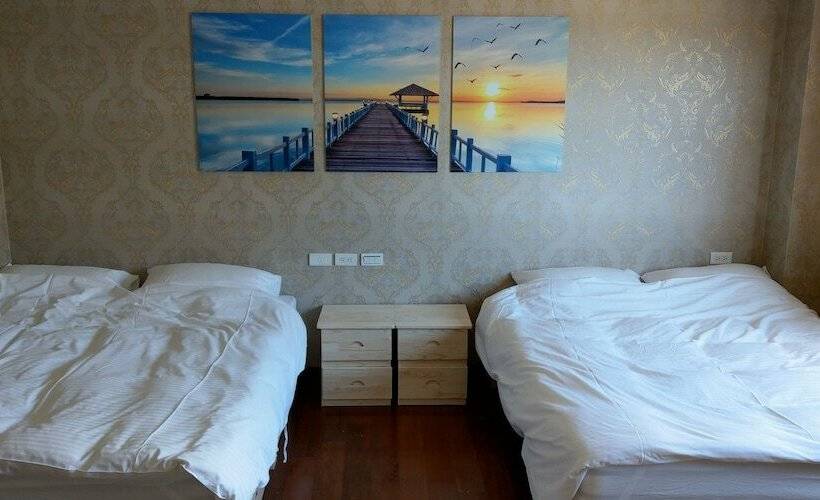 اتاق استاندارد, Balawua House