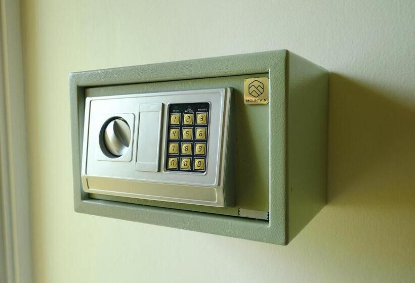 חדר סטנדרט, Happy Hostel