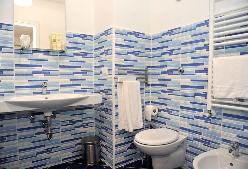 اتاق استاندارد چهار تخته, Il Leone Di Mare