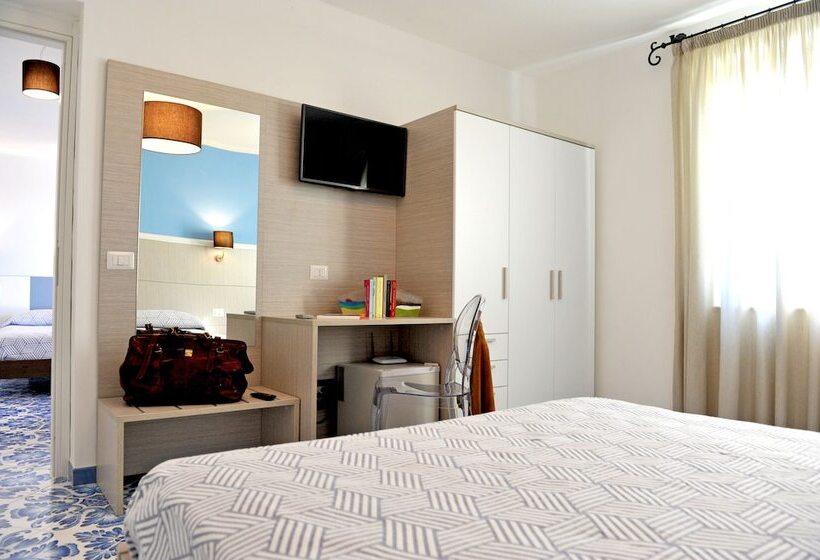 اتاق استاندارد چهار تخته, Il Leone Di Mare