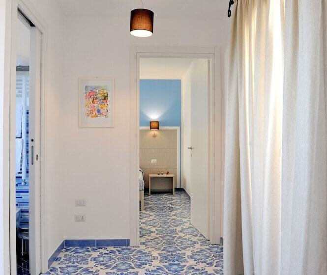 اتاق استاندارد چهار تخته, Il Leone Di Mare