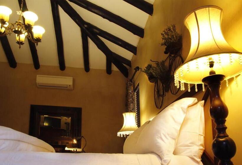 חדר סטנדרט, Opikopi Guest House