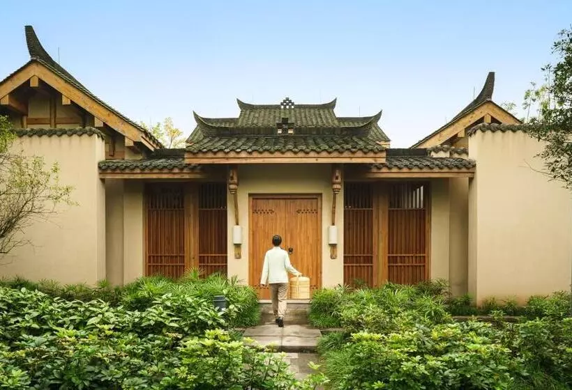２ベッドルームのデラックスビラ, Six Senses Qing Cheng Mountain