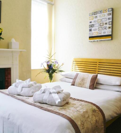 غرفة قياسية, Aragon House