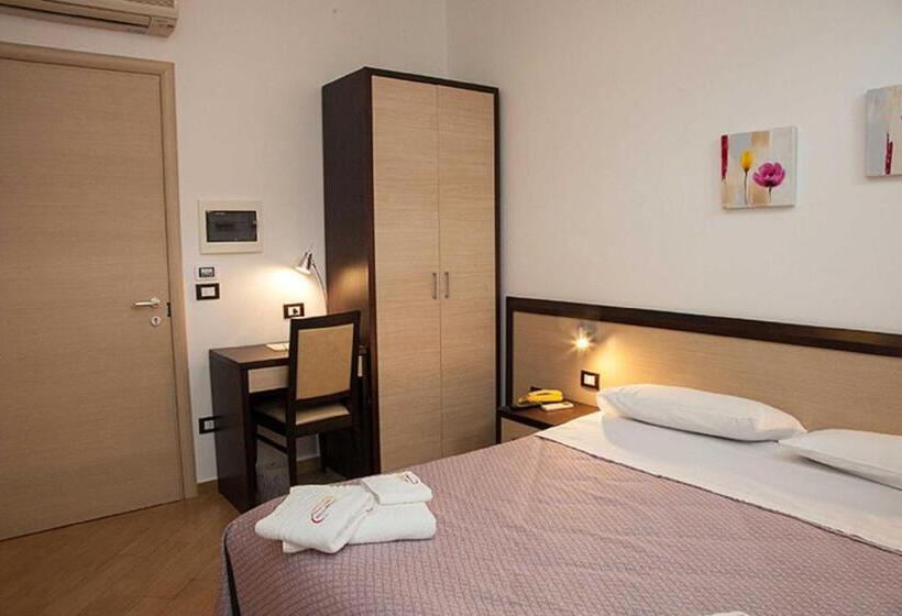 Номер Стандарт, Albergo Perseo