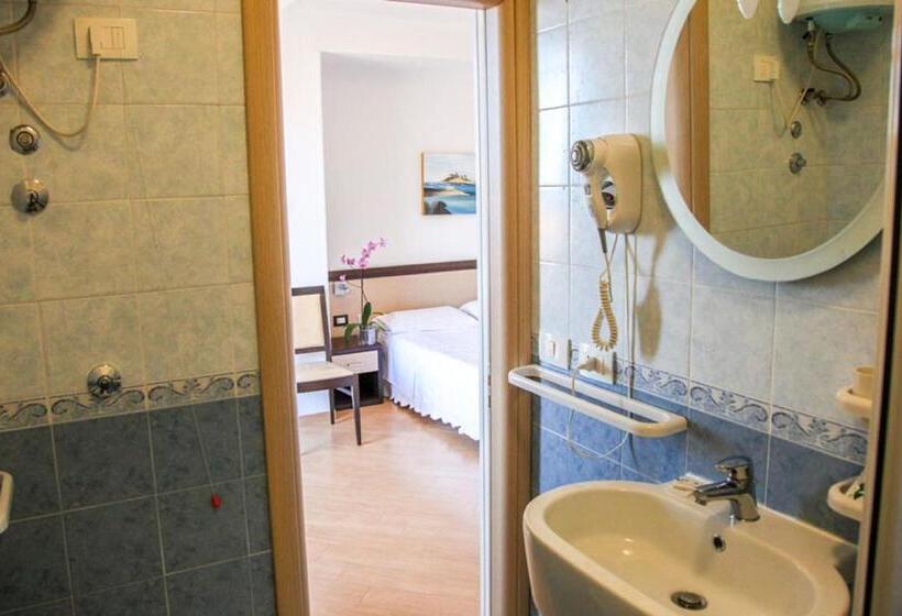 Quarto Superior, Albergo Perseo