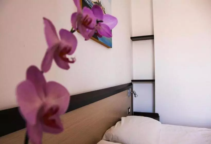 اتاق سوپریور, Albergo Perseo