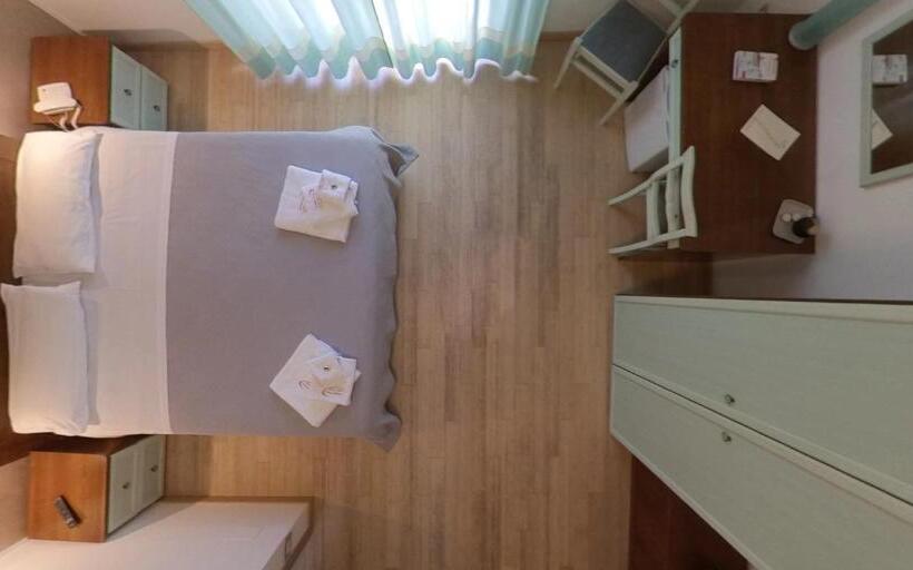 חדר סטנדרט, Albergo Perseo