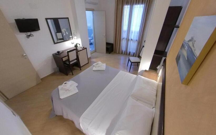 חדר סופריור, Albergo Perseo