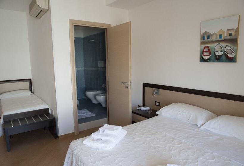 Трехместный Номер Superior, Albergo Perseo