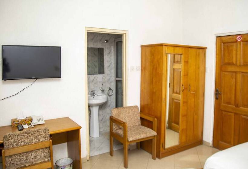 غرفة قياسية, Forte Royale