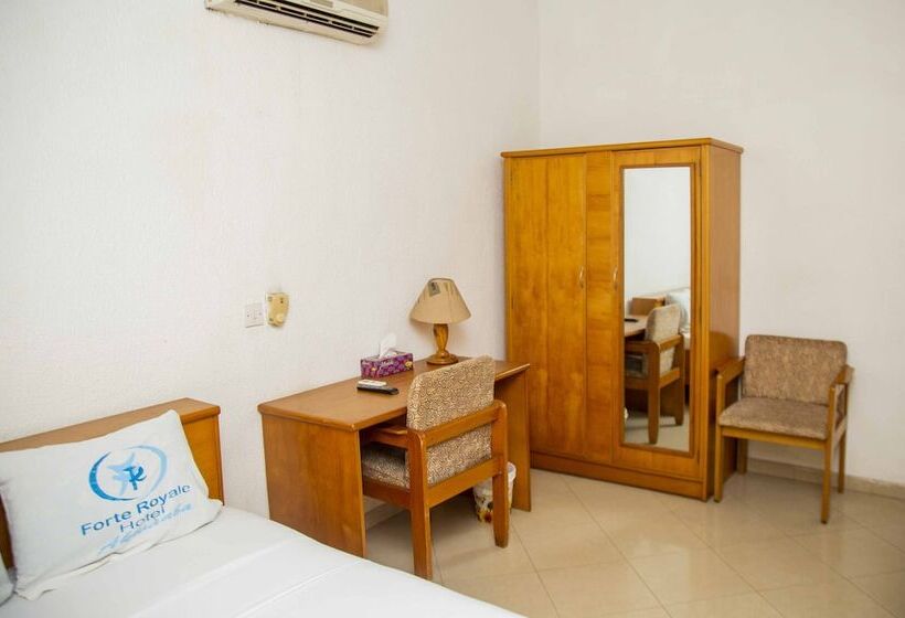 غرفة قياسية فردية, Forte Royale
