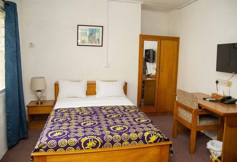 غرفة تنفيذية, Forte Royale