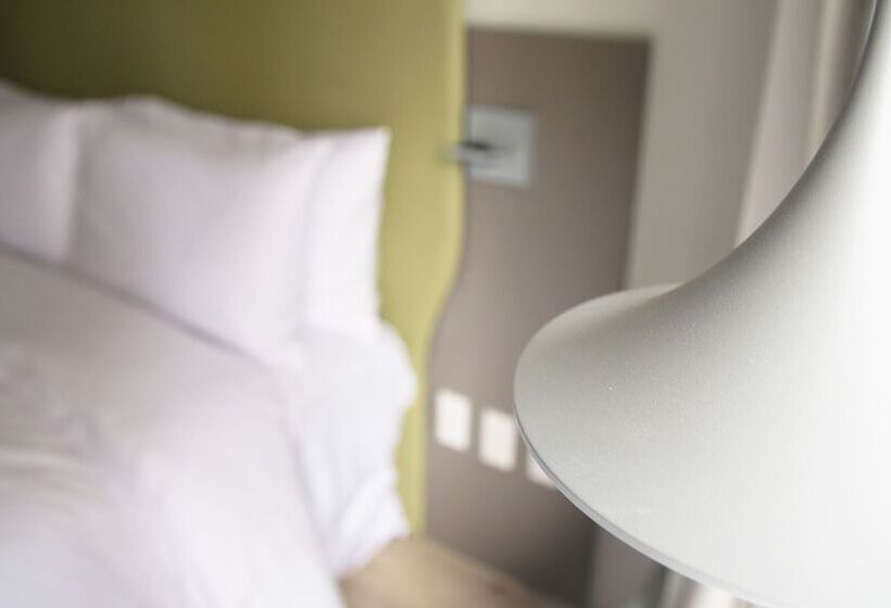 اتاق سوپریور, Horizon Inn