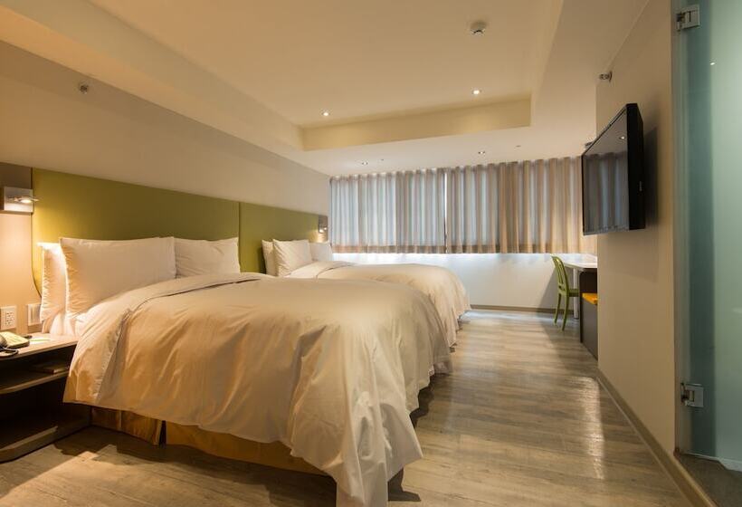 اتاق لوکس, Horizon Inn