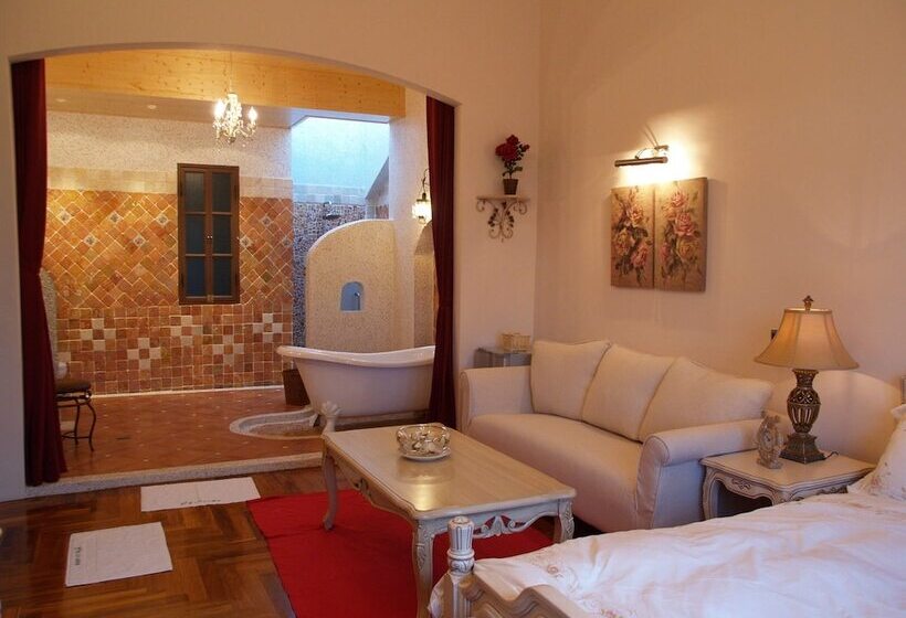 اتاق پنت هاوس, Ken Ting Tuscany Resort