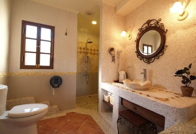 חדר דלוקס לארבעה, Ken Ting Tuscany Resort