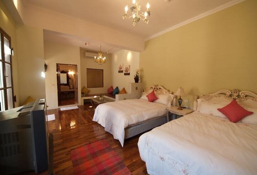 חדר דלוקס לארבעה, Ken Ting Tuscany Resort