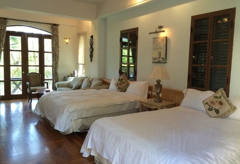 חדר דלוקס לארבעה, Ken Ting Tuscany Resort