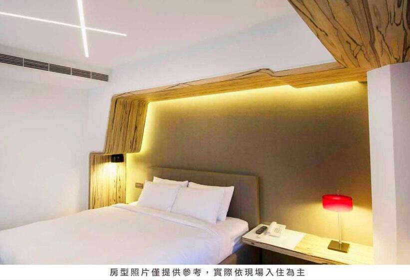 اتاق استاندارد با چشم‌انداز باغ, Royal Hotel Group  Central Park Branch