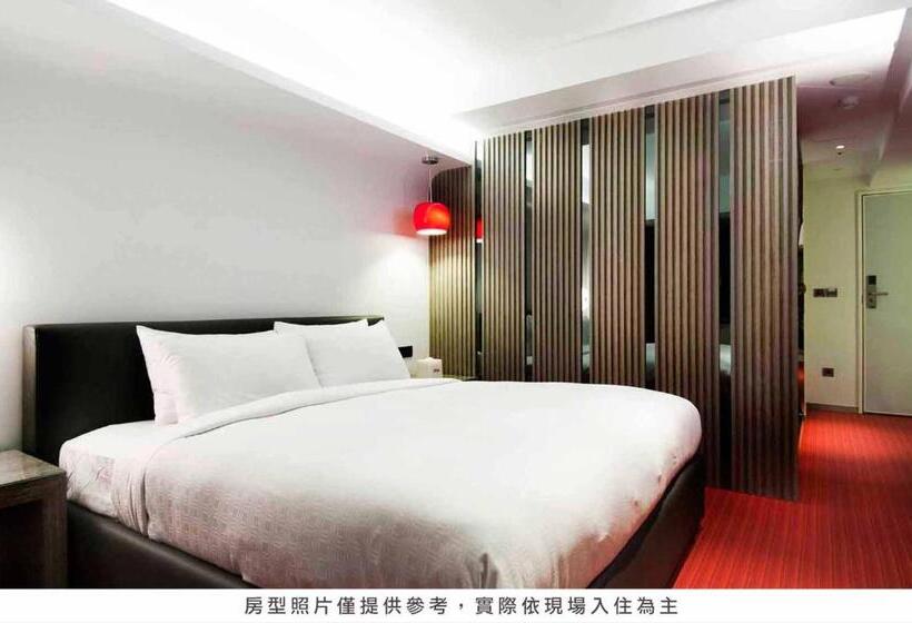 اتاق استاندارد با چشم‌انداز باغ, Royal Hotel Group  Central Park Branch