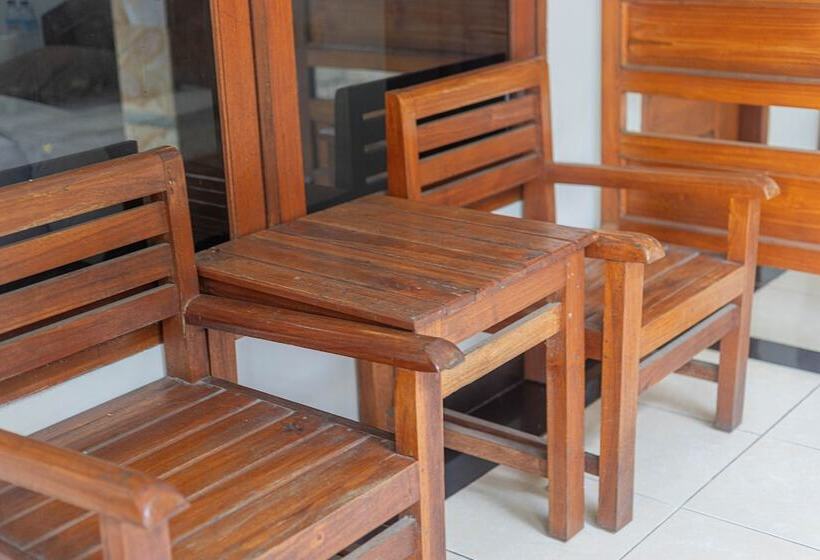 スタンダードルーム, Transit Inn Senggigi