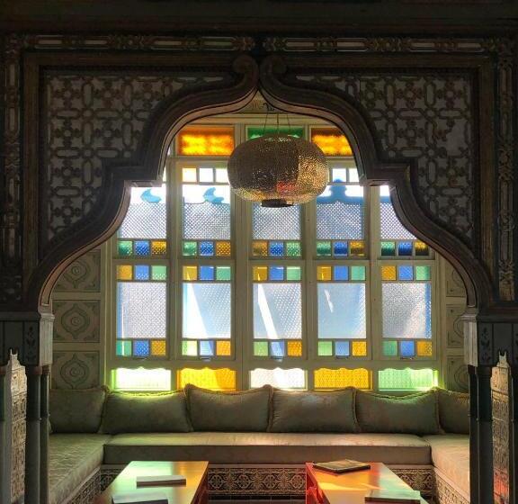 سوییت, Dar Marsa Cubes