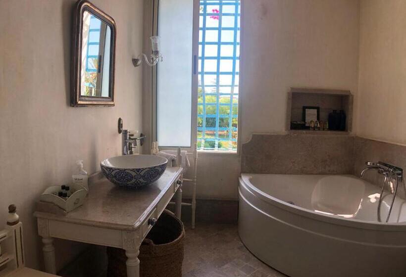 سوییت, Dar Marsa Cubes