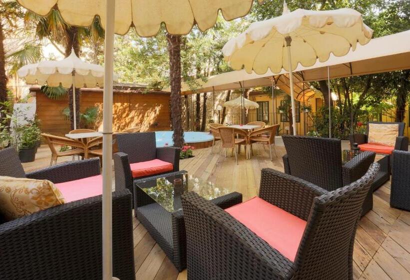 اتاق اکونومی, Relais Lavagnini Florence