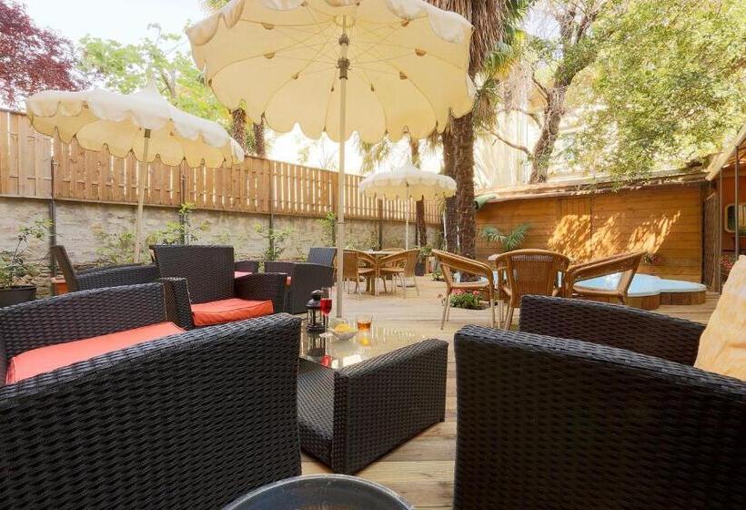 اتاق اکونومی, Relais Lavagnini Florence