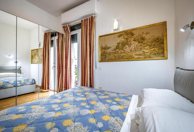 آپارتمان 2 خوابه, Relais Lavagnini Florence