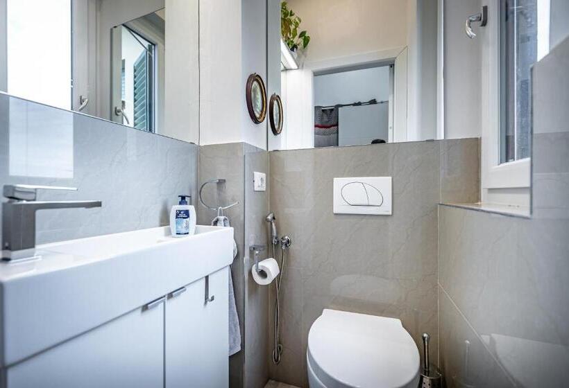 آپارتمان 2 خوابه, Relais Lavagnini Florence