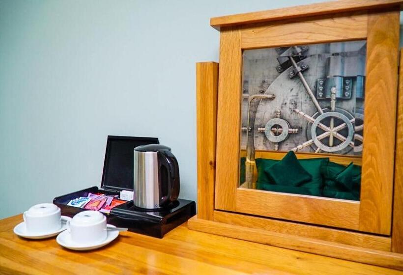 סוויטת ג'וניור עם מרפסת, Wildercombe House