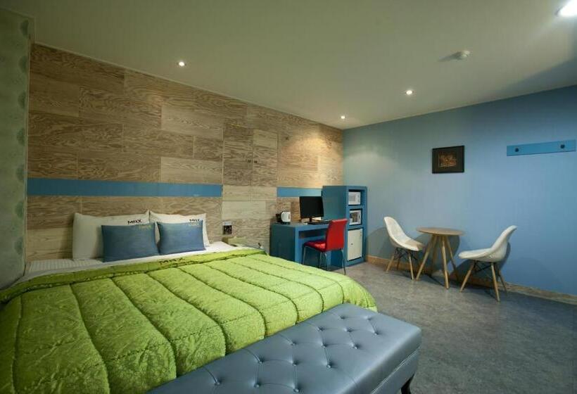 스탠다드 룸, Max Motel   Sasang