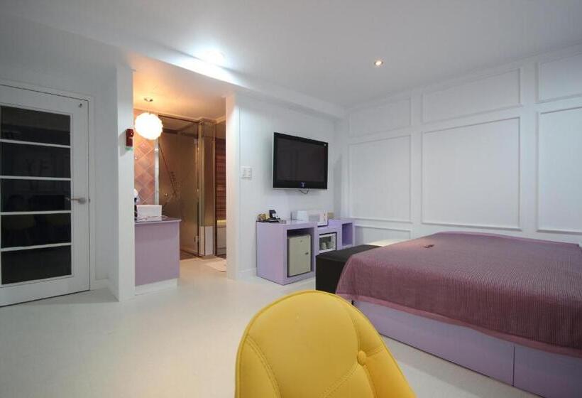 스탠다드 룸, Max Motel   Sasang