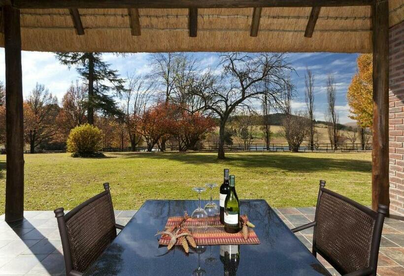 חדר סטודיו סטנדרד, Whispering Waters