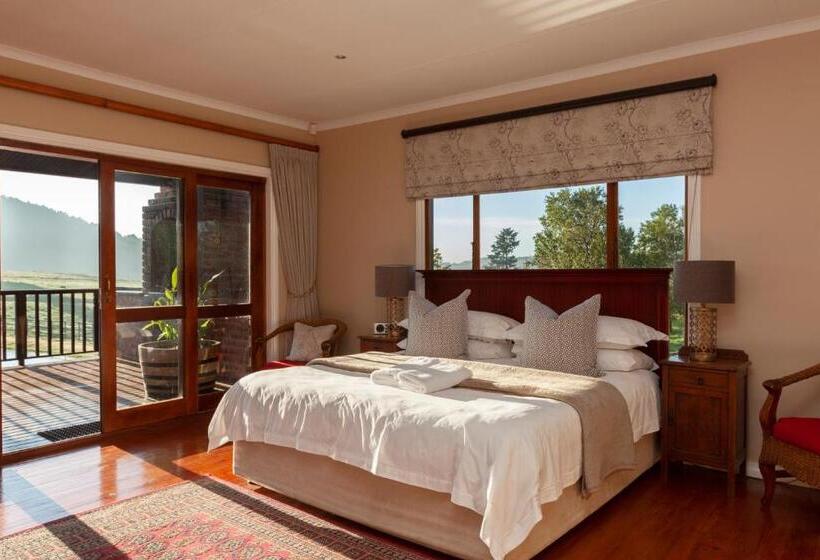 בקתה, Whispering Waters