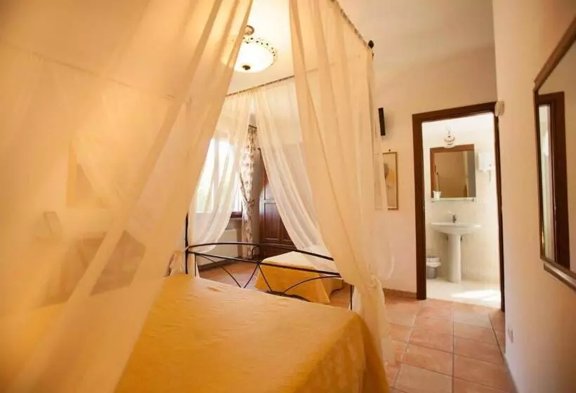 キングサイズベッドのスーペリアルーム, Agriturismo La Vecchia Fattoria